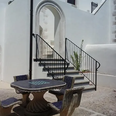 Lantgård Della Torre *